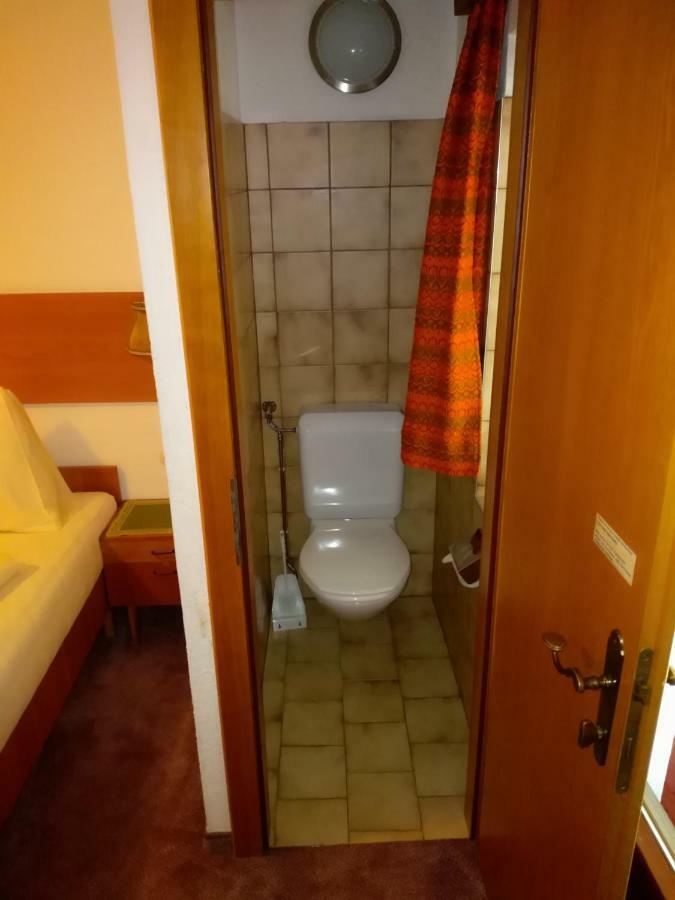 Hotel Garni Alpenrose Ischgl Buitenkant foto